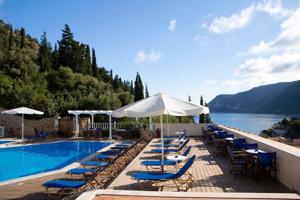 Odyssey Hotel Άγιος Νικήτας Εξωτερικό φωτογραφία