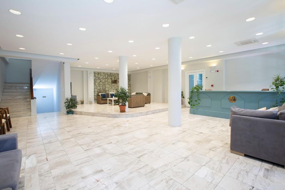 Odyssey Hotel Άγιος Νικήτας Εξωτερικό φωτογραφία