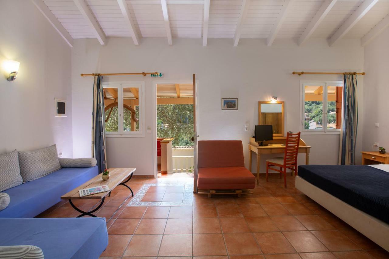 Odyssey Hotel Άγιος Νικήτας Εξωτερικό φωτογραφία
