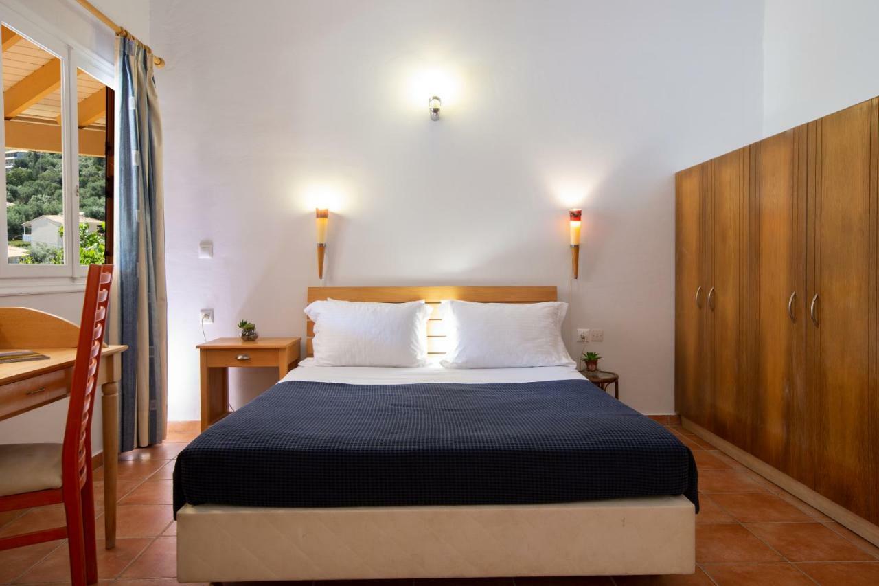 Odyssey Hotel Άγιος Νικήτας Εξωτερικό φωτογραφία