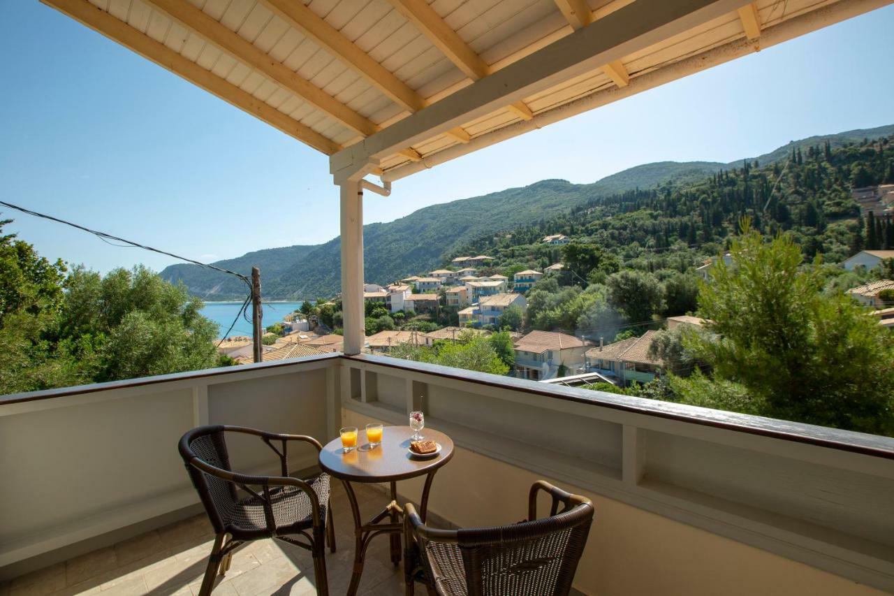 Odyssey Hotel Άγιος Νικήτας Εξωτερικό φωτογραφία
